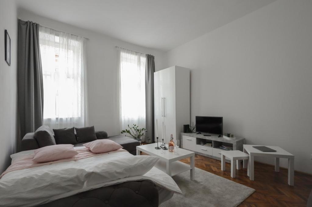 Apartment 10-Next Metro U3 Wenen Buitenkant foto